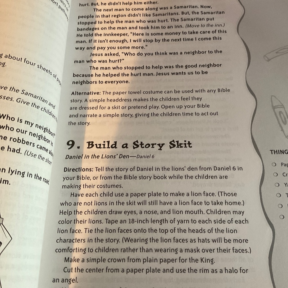 Book activity - Spur of the Moment Preschool Activities by Mary J. Davis. K116 - Picture 3 of 4